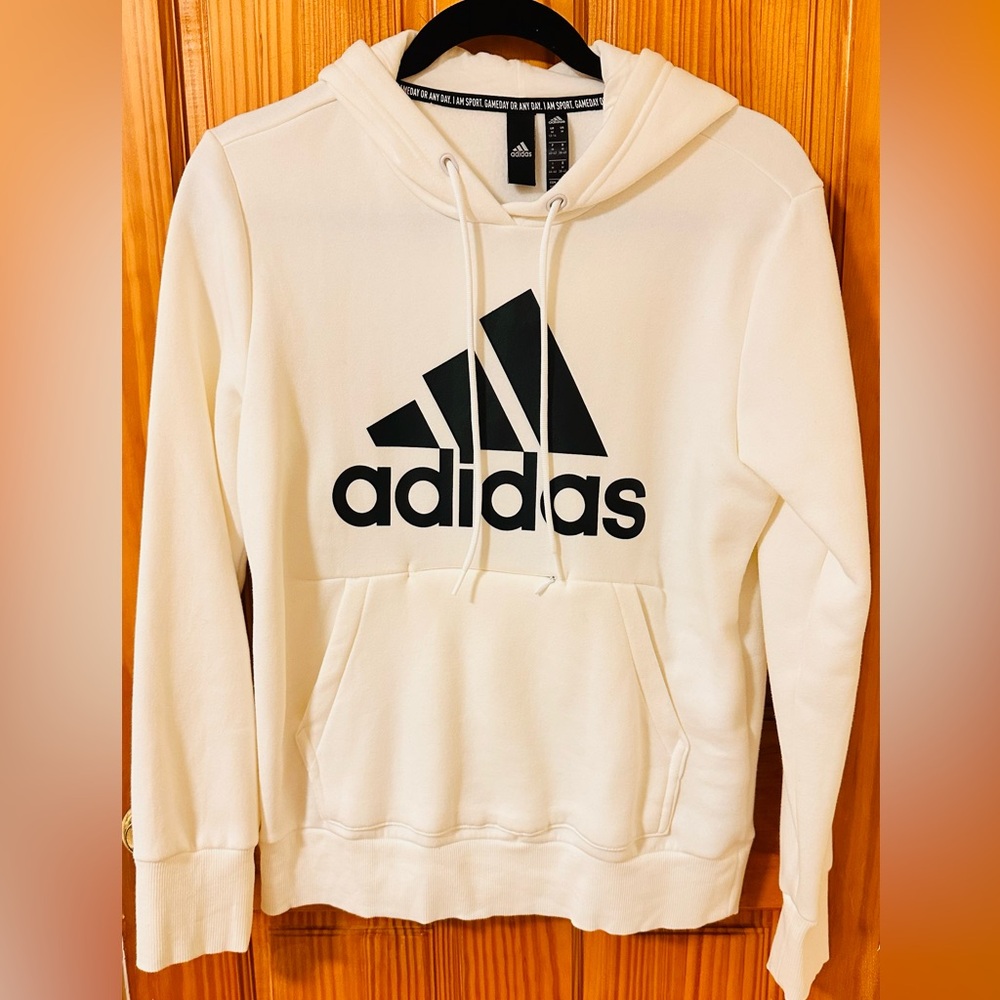 Adidas Cream Garment with Black Tag, New w/o tag